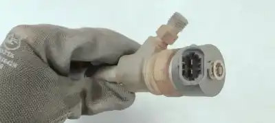Peça sobressalente para automóvel em segunda mão injetor por toyota auris luna+ referências oem iam 0445110227  