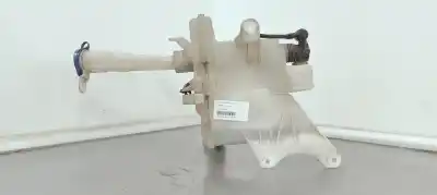 Second-hand car spare part windscreen washer bottle for toyota auris (_e18_) 1.6 (zre181_. zre185_) oem iam references 8531002490