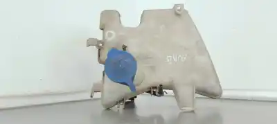 Second-hand car spare part windscreen washer bottle for toyota auris (_e18_) 1.6 (zre181_. zre185_) oem iam references 8531002490  