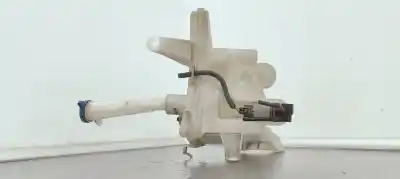 Second-hand car spare part windscreen washer bottle for toyota auris (_e18_) 1.6 (zre181_. zre185_) oem iam references 8531002490  