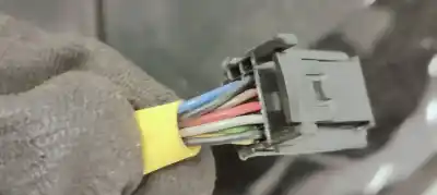 Pezzo di ricambio per auto di seconda mano specchio sinistro per renault captur i (j5_, h5_) 1.5 dci 90 riferimenti oem iam   