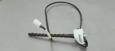 Second-hand car spare part antenna for toyota auris (_e18_) 1.6 (zre181_. zre185_) oem iam references v308998c