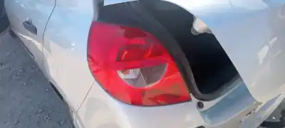 Peça sobressalente para automóvel em segunda mão farolim traseiro esquerdo por renault clio iii exception referências oem iam 