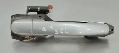 Second-hand car spare part exterior right front door handle for toyota avensis (_t25_) 2.2 d-cat (adt251_) oem iam references 