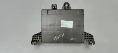 Second-hand car spare part fuse box unit for opel astra j lim. 1.6 16v cat oem iam references 13302300