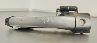 Second-hand car spare part exterior left front door handle for toyota avensis (_t25_) 2.2 d-cat (adt251_) oem iam references 