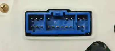 Peça sobressalente para automóvel em segunda mão quadrante por kia sorento 2.5 crdi ex referências oem iam 940033e260  