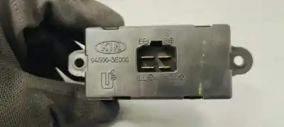 Second-hand car spare part multifunction display for kia sorento 2.5 crdi ex oem iam references 945003e000  