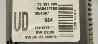 Second-hand car spare part multifunction display for opel corsa d cosmo oem iam references 13301080  