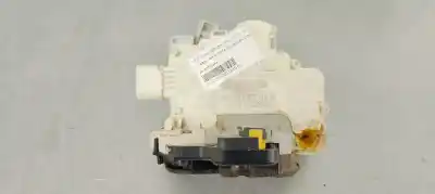 Peça sobressalente para automóvel em segunda mão Fechadura Da Porta Dianteira Esquerda por SEAT EXEO BERLINA (3R2) 2.0 TDI Referências OEM IAM 8E1837015AA  