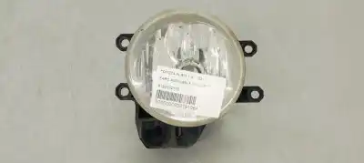 Автозапчасти б/у левая противотуманная фара за toyota auris (_e18_) 1.6 (zre181_. zre185_) ссылки oem iam 8122002110
