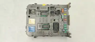 Pezzo di ricambio per auto di seconda mano scatola relè/fusibili per citroen c4 picasso exclusive riferimenti oem iam 9664059080