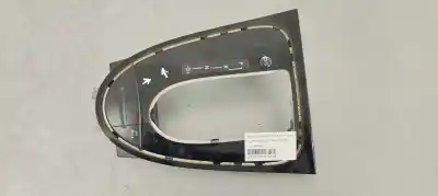 Pezzo di ricambio per auto di seconda mano RIVESTIMENTO DELLA LEVA DEL CAMBIO per MERCEDES-BENZ CLASE CLS (W219) 3.0 CDI CAT Riferimenti OEM IAM 2118216958  