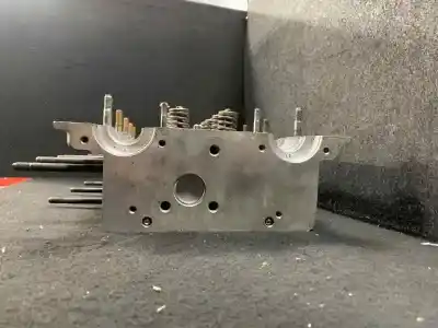 Peça sobressalente para automóvel em segunda mão cabeça / culatra por kia carnival 2.9 crdi cat referências oem iam 221114x910  