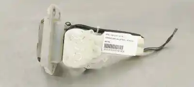 Автозапчасти б/у замок багажника/ворот за opel agila b 1.2i 85 ссылки oem iam b6765  