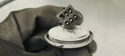 Peça sobressalente para automóvel em segunda mão espelho retrovisor direito por opel meriva b (2010-2017) referências oem iam e9024485  