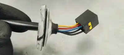 Peça sobressalente para automóvel em segunda mão espelho retrovisor direito por opel meriva b (2010-2017) referências oem iam e9024485  