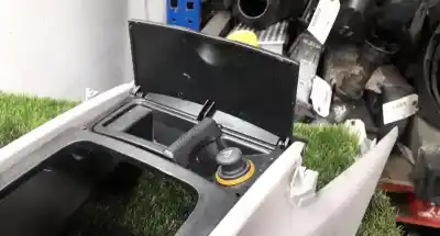 Second-hand car spare part center console for peugeot 207 (wa_, wc_) 1.6 hdi oem iam references   