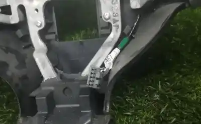 Автозапчастина б/у кермо для mitsubishi outlander ii (cw_w) 2.2 di-d 4wd посилання на oem iam 4400a461  