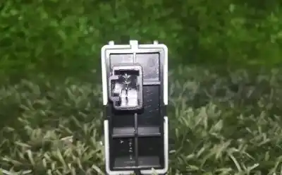 Second-hand car spare part multifunction switch for nissan note (e11, ne11) 1.4 oem iam references   