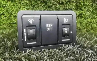 Second-hand car spare part multifunction switch for hyundai i30 (fd) 1.6 crdi oem iam references   