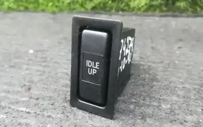 Second-hand car spare part multifunction switch for toyota rav4 (a2) 2.0 d-4d 4wd oem iam references 156480