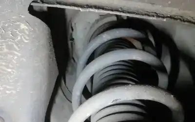 Автозапчасти б/у передний левый амортизатор за volkswagen passat variant (3c5) 1.9 tdi ссылки oem iam   