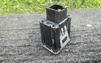 Second-hand car spare part multifunction switch for volkswagen passat variant (3c5) 1.9 tdi oem iam references   