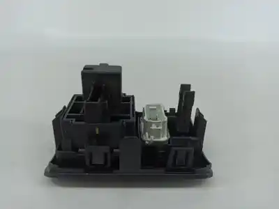 Pièce détachée automobile d'occasion commutateur multifonctions pour renault megane ii sedán (lm0/1_) 1.5 dci (lm0f lm0t lm2b) références oem iam    Pièce détachée automobile d'occasion commutateur multifonctions pour renault megane ii sedán (lm0/1_) 1.5 dci (lm0f lm0t lm2b) références oem iam