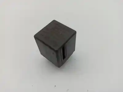 Автозапчастина б/у ЕЛЕКТРОННИЙ МОДУЛЬ для OPEL CORSA C  Посилання на OEM IAM 90240665  