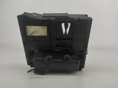 Автозапчастина б/у попільничка для audi a6 c6 avant (4f5) 2.0 tdi посилання на oem iam 4f2857951b  