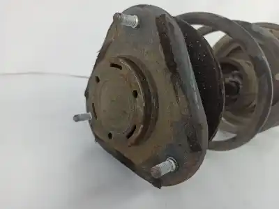 Автозапчасти б/у передний левый амортизатор за toyota prius hatchback (_w2_) 1.5 hybrid (nhw20_) ссылки oem iam   