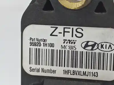 Peça sobressalente para automóvel em segunda mão sensor por hyundai i30 (fd) 1.6 crdi referências oem iam   
