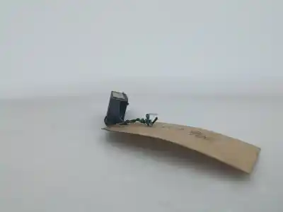 Peça sobressalente para automóvel em segunda mão sensor por renault megane iii (bz0_) 1.5 dci (bz1g. bz1w. bz0r) gasóleo 2009 5p referências oem iam 8201043914  