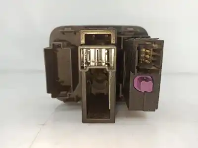 Pièce détachée automobile d'occasion commutateur multifonctions pour renault clio ii fase i (b/cb0) (1998->) 1.9 d (b/cb0e) références oem iam   