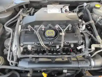 Gebrauchtes Autoersatzteil KOMPLETTER MOTOR zum FORD MONDEO III TURNIER (BWY)  OEM-IAM-Referenzen HBJA  