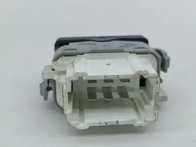 Автозапчасти б/у многофункциональное управление за renault megane ii break (km0/1_) 1.5 dci (km02. km13) gasóleo 2004 5p ссылки oem iam   