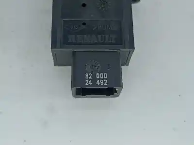 Pezzo di ricambio per auto di seconda mano interruttore per renault scénic i monospace (ja0/1_, fa0_) 1.9 dti (ja1u) riferimenti oem iam   