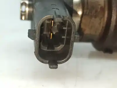 Pezzo di ricambio per auto di seconda mano iniettore per opel astra h gtc (a04) 1.7 cdti (l08) riferimenti oem iam 0445110175  