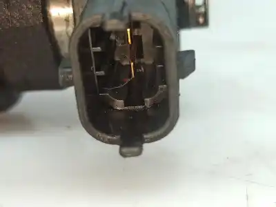 Pezzo di ricambio per auto di seconda mano iniettore per opel astra h gtc (a04) 1.7 cdti (l08) riferimenti oem iam 0445110175  