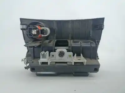 Peça sobressalente para automóvel em segunda mão cinzeiro por mazda 3 (bk) 1.3 (bk14) referências oem iam bp4k55211  