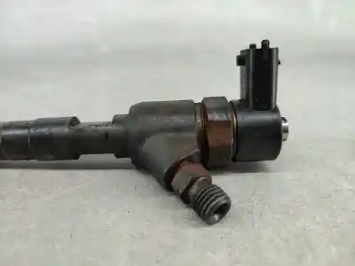 Second-hand car spare part injector for opel corsa c (x01) 1.4 (f08, f68) oem iam references 0445110083  