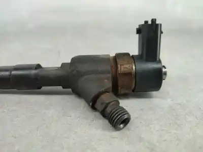 Second-hand car spare part injector for opel corsa c (x01) 1.3 cdti (f08 f68) oem iam references 0445110083  