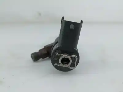 Second-hand car spare part injector for opel corsa c (x01) 1.3 cdti (f08 f68) oem iam references 0445110063  