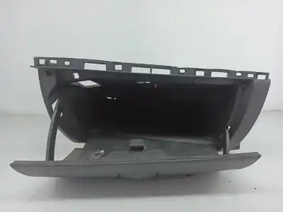 Tweedehands auto-onderdeel handschoenenkastje voor renault clio iii (br0/1, cr0/1) 1.2 16v (br02 br0j br11 cr02 cr0j cr11) oem iam-referenties 8200407712  