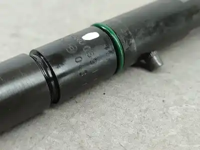 Pezzo di ricambio per auto di seconda mano iniettore per audi a4 b5 avant (8d5) 2.5 tdi riferimenti oem iam 059130201e  