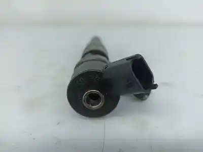 Second-hand car spare part injector for bmw 5 touring (e39) 530 d oem iam references 7785984  