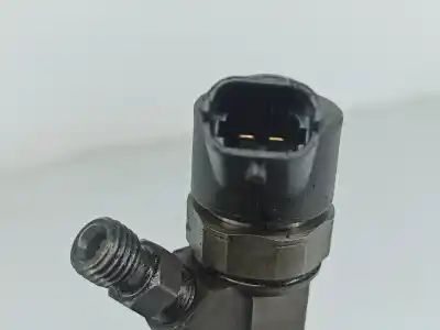 Second-hand car spare part injector for bmw 5 touring (e39) 530 d oem iam references 7785984  