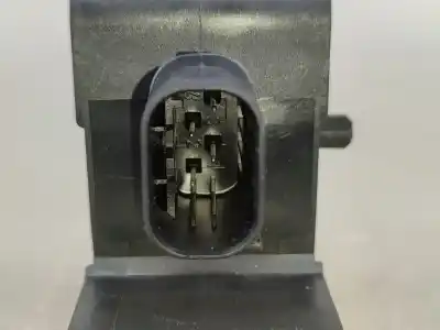 Second-hand car spare part sensor for bmw 1 coupé (e82) 120 d oem iam references 6911003  