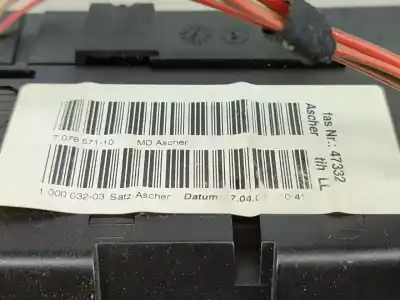 Peça sobressalente para automóvel em segunda mão cinzeiro por bmw 1 coupé (e82) 120 d referências oem iam 7078571  